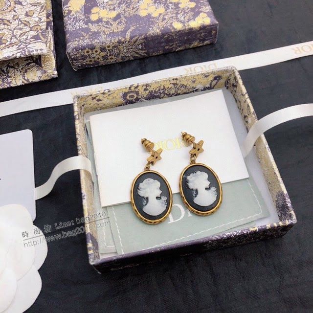 Dior飾品 迪奧經典熱銷款耳釘耳環耳飾  zgd1320
